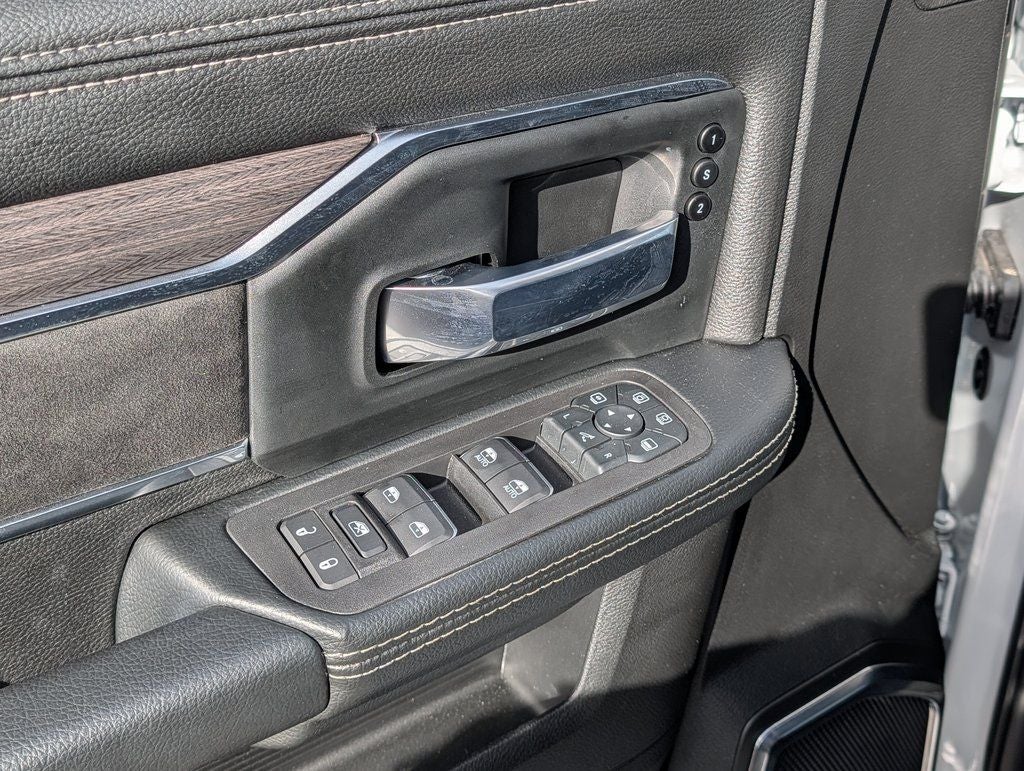 2026 RAM 2500 Laramie Night Edition