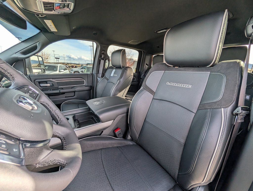 2026 RAM 2500 Laramie Night Edition