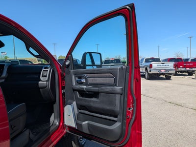 2026 RAM 2500 Laramie Night Edition