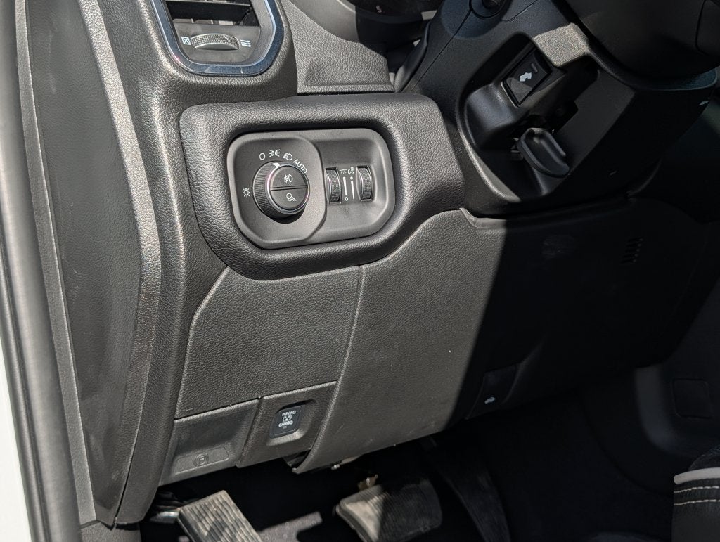 2027 RAM 2500 2500 LAIE CREW CAB 4X4 6'4' BOX