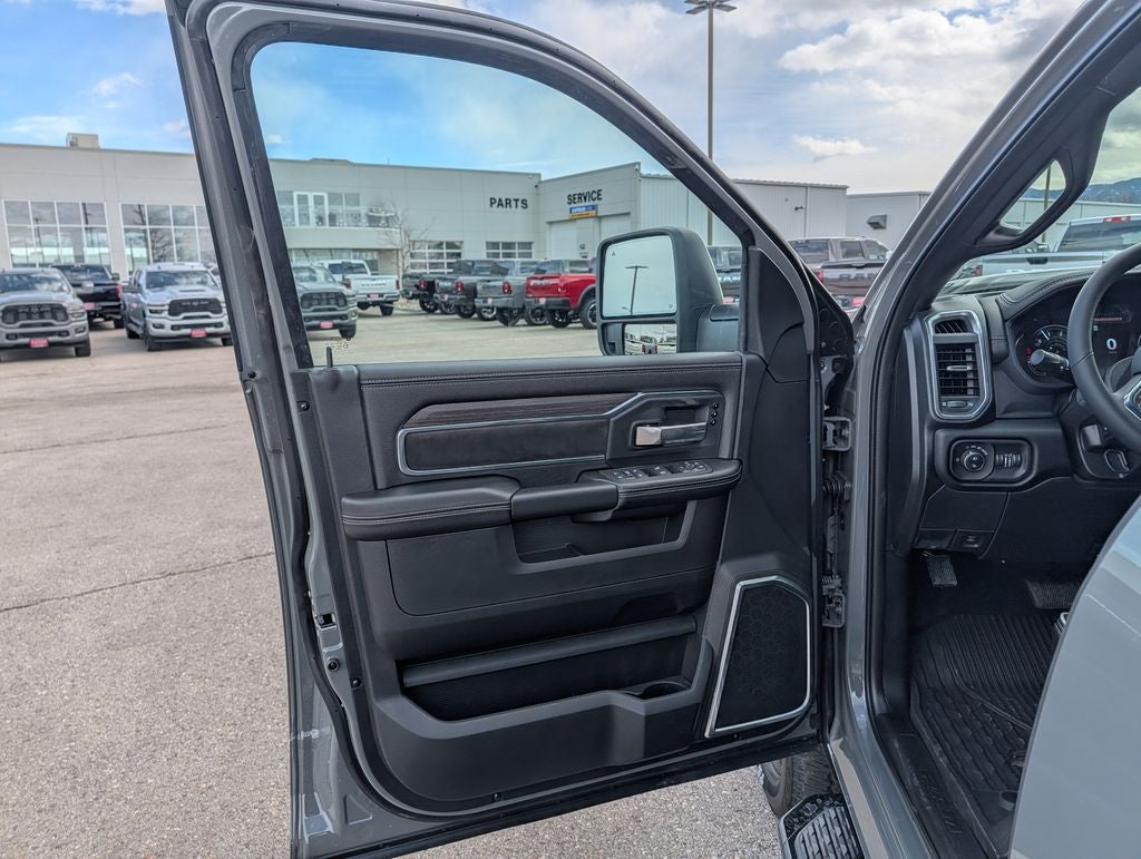 2026 RAM 2500 Laramie Night Edition