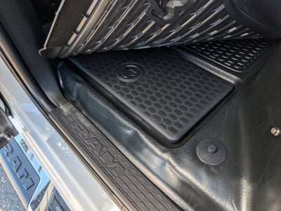 2027 RAM 3500 3500 BIG HORN CREW CAB 4X4 8' BOX