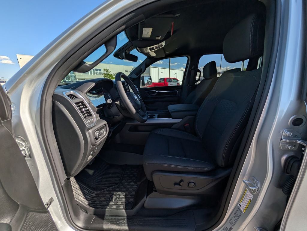 2026 RAM 1500 Big Horn/Lone Star Night Edition