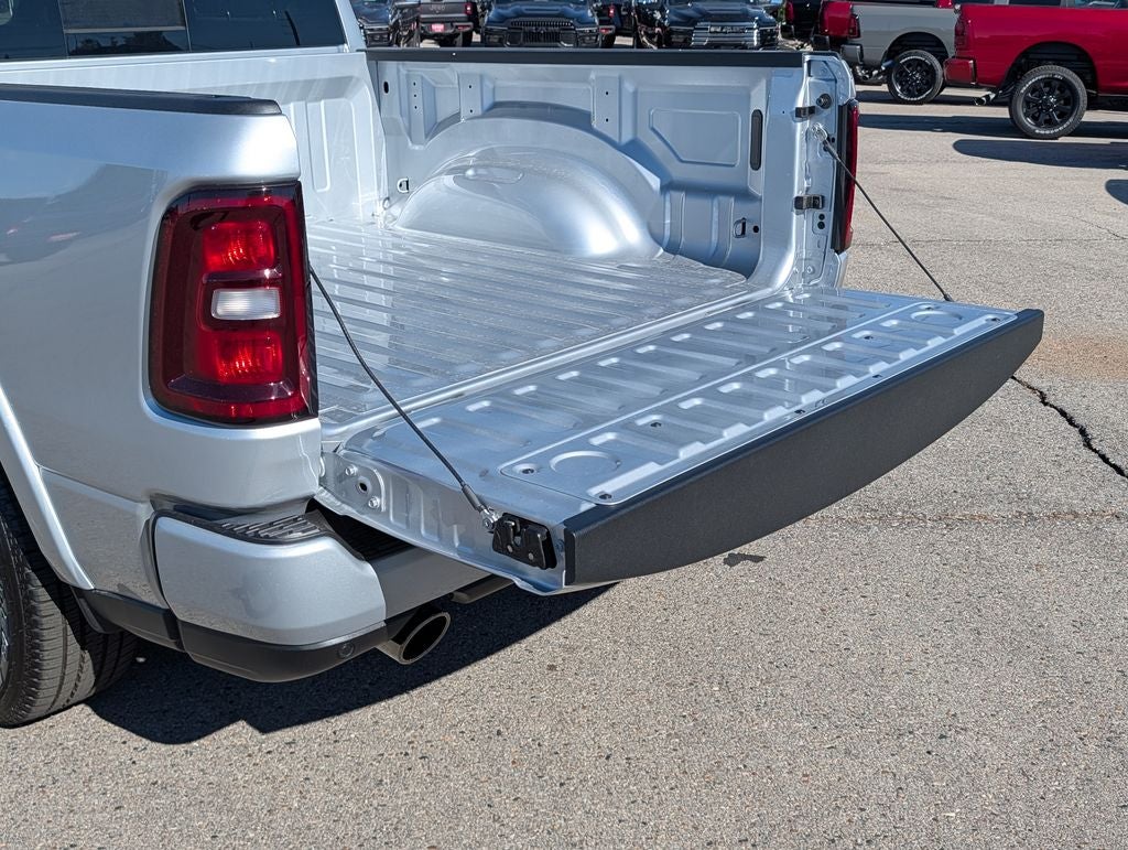 2026 RAM 1500 Big Horn/Lone Star Night Edition