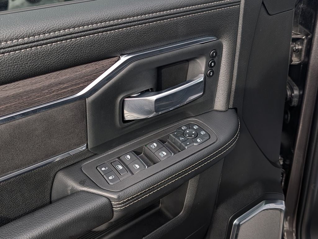 2026 RAM 2500 Laramie Night Edition