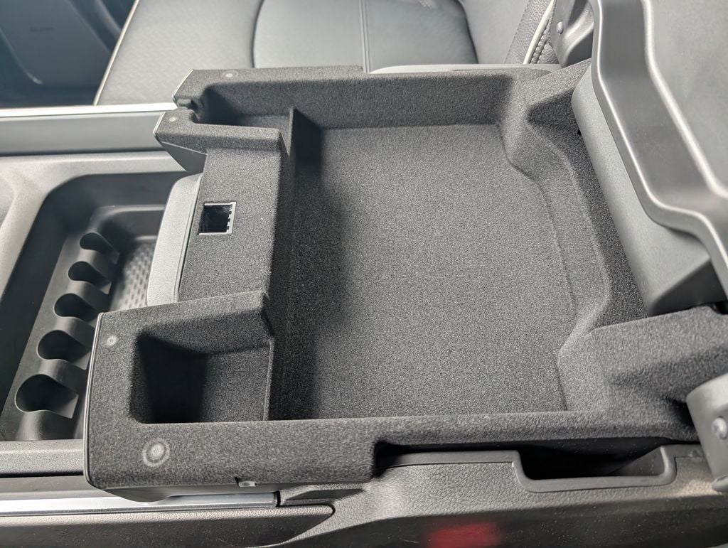 2026 RAM 2500 Laramie Night Edition