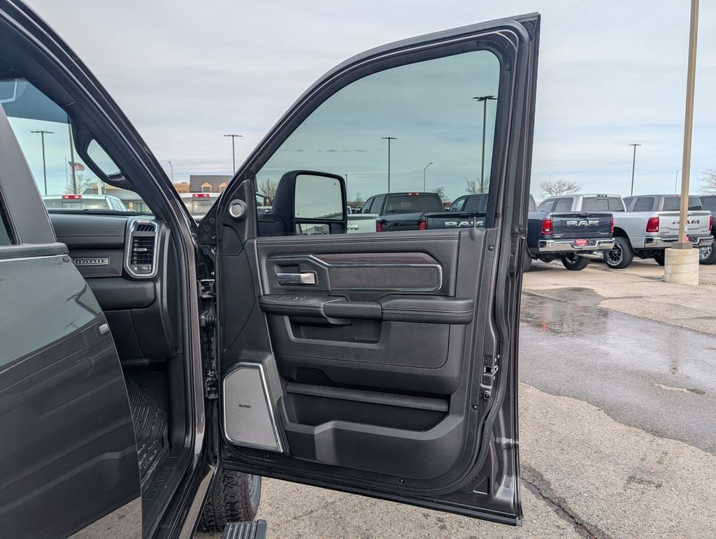 2026 RAM 2500 Laramie Night Edition