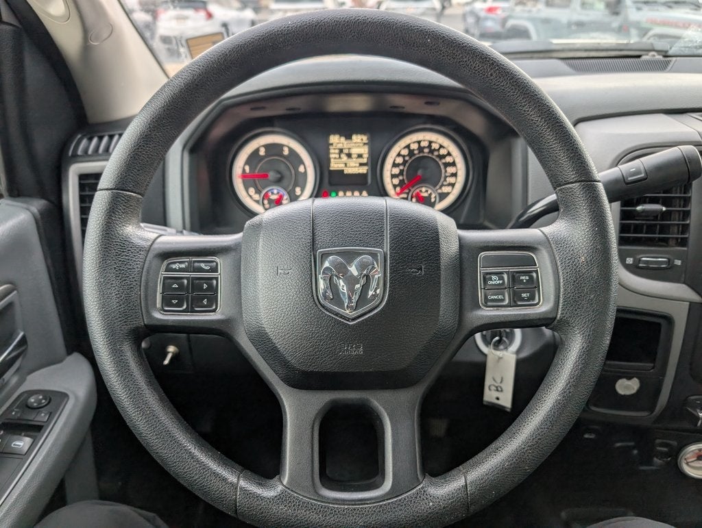 2014 RAM 5500HD Tradesman Flatbed 4X4