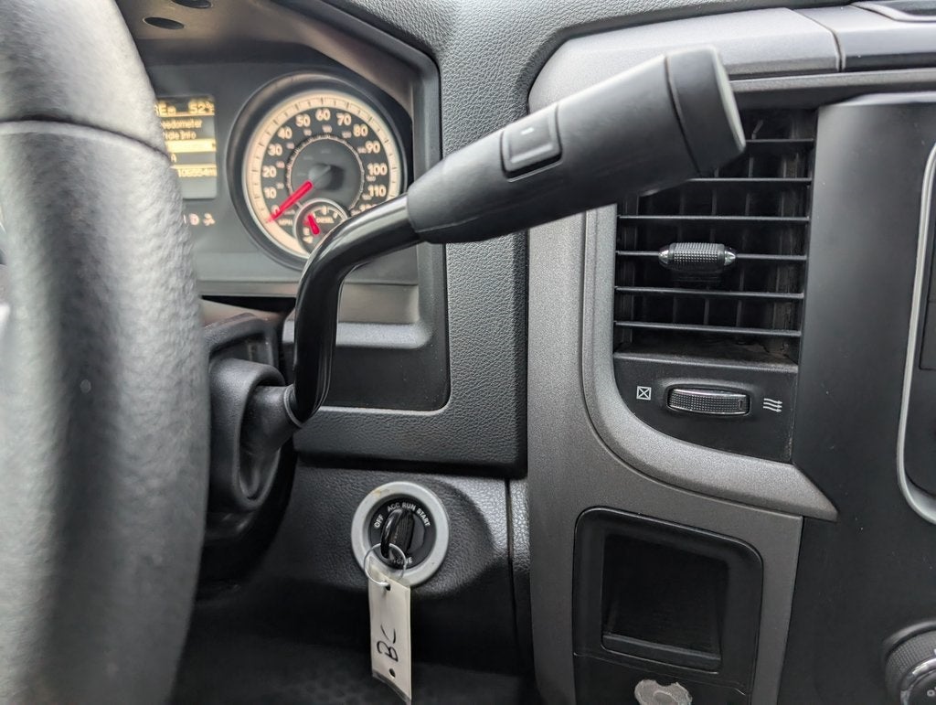 2014 RAM 5500HD Tradesman Flatbed 4X4