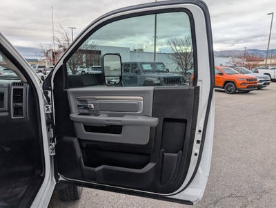 2014 RAM 5500HD Tradesman Flatbed 4X4