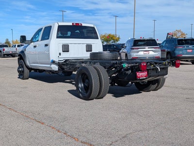 2027 RAM 5500 5500 TRADESMAN CHASSIS CREW CAB 4X4 84' CA