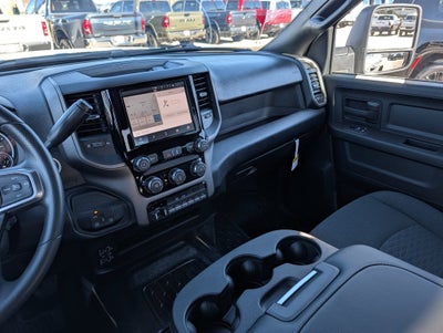 2027 RAM 3500 RAM 3500 TRADESMAN CREW CAB CHASSIS 4X4 60' CA