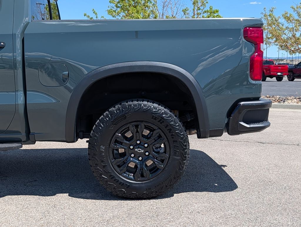 2025 Chevrolet Silverado 1500 ZR2