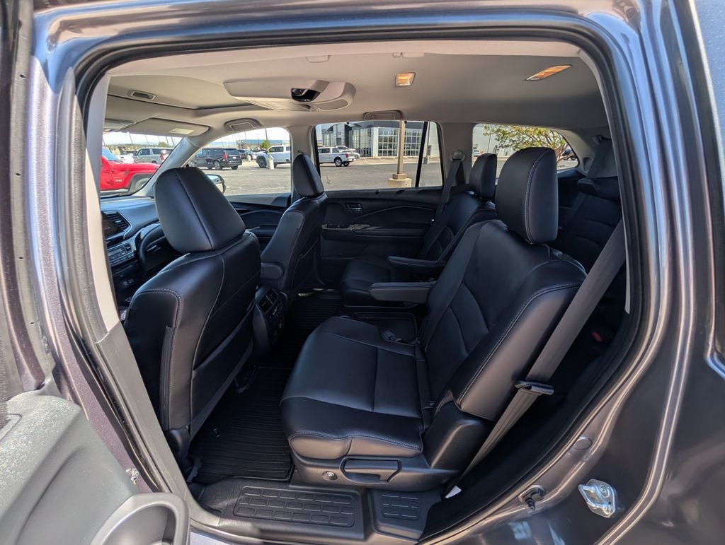 2021 Honda Pilot Touring 7 Passenger