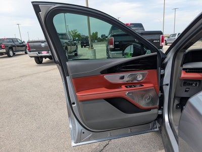2025 Lincoln Nautilus Black Label