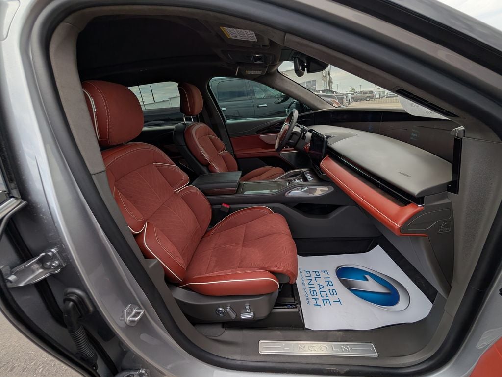 2025 Lincoln Nautilus Black Label