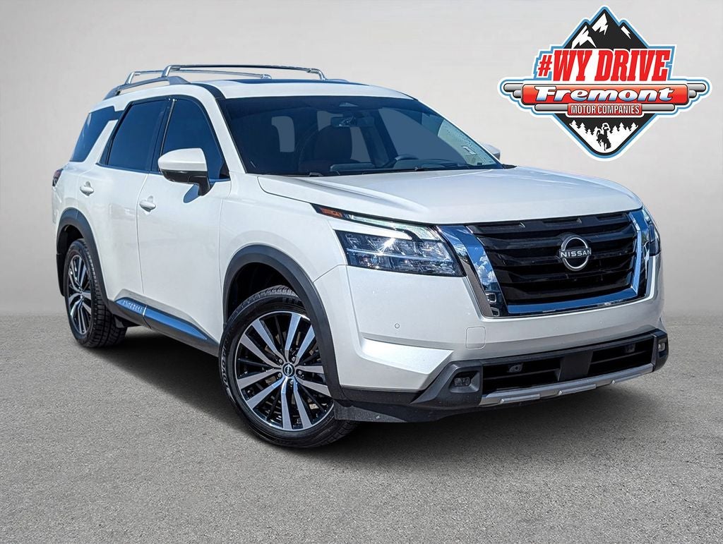 2024 Nissan Pathfinder Platinum