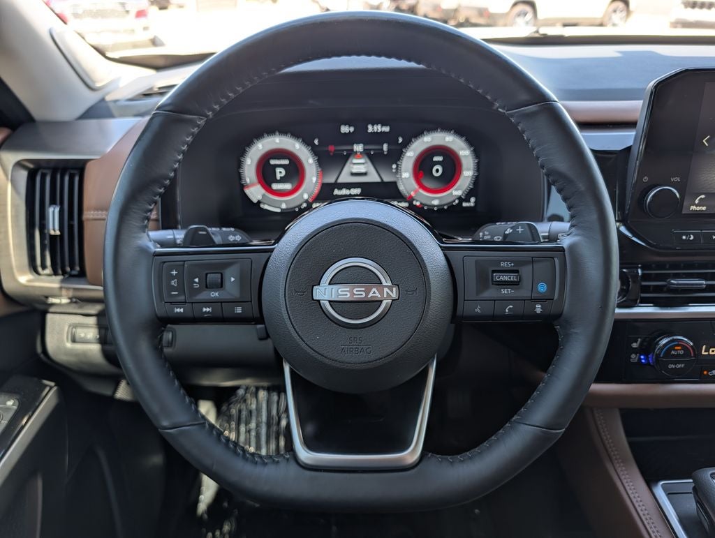 2024 Nissan Pathfinder Platinum