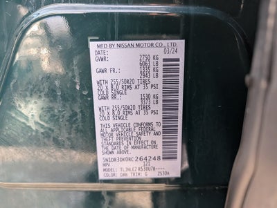 2024 Nissan Pathfinder Platinum