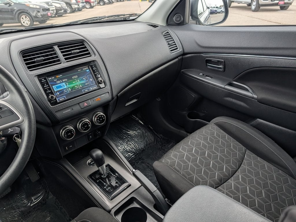 2024 Mitsubishi Outlander Sport Base