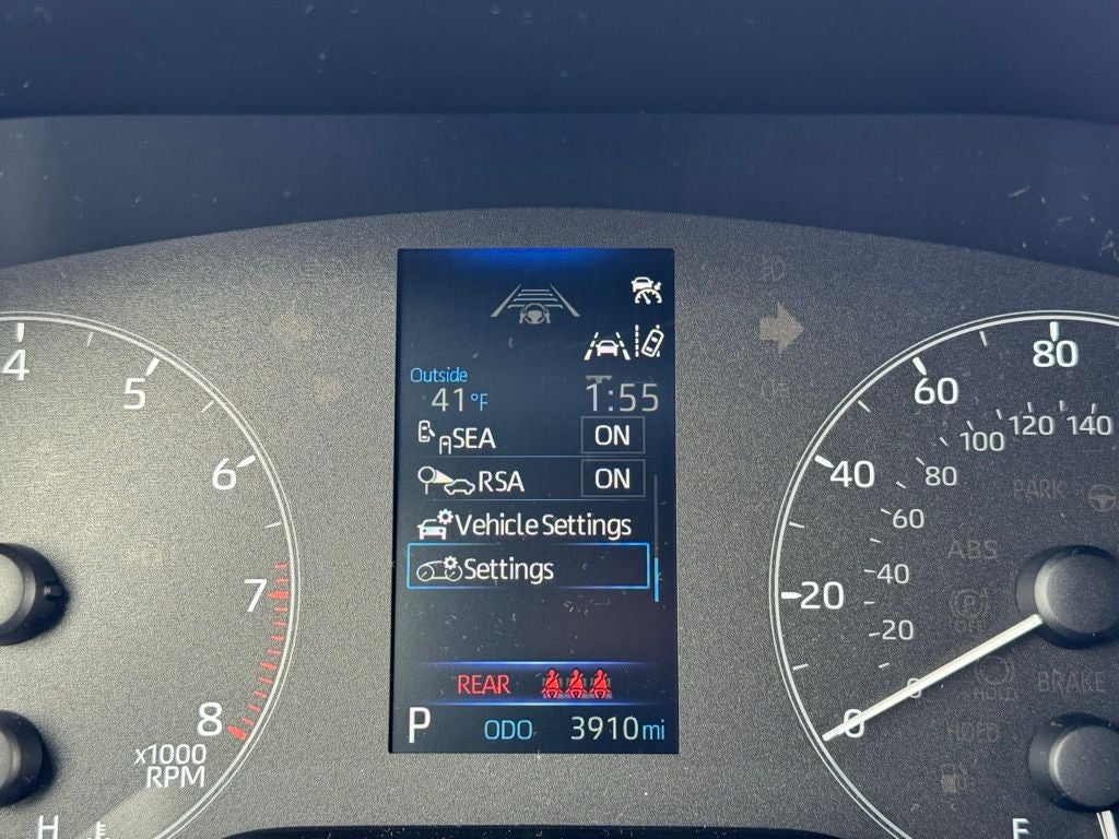 2023 Toyota Corolla Hatchback SE