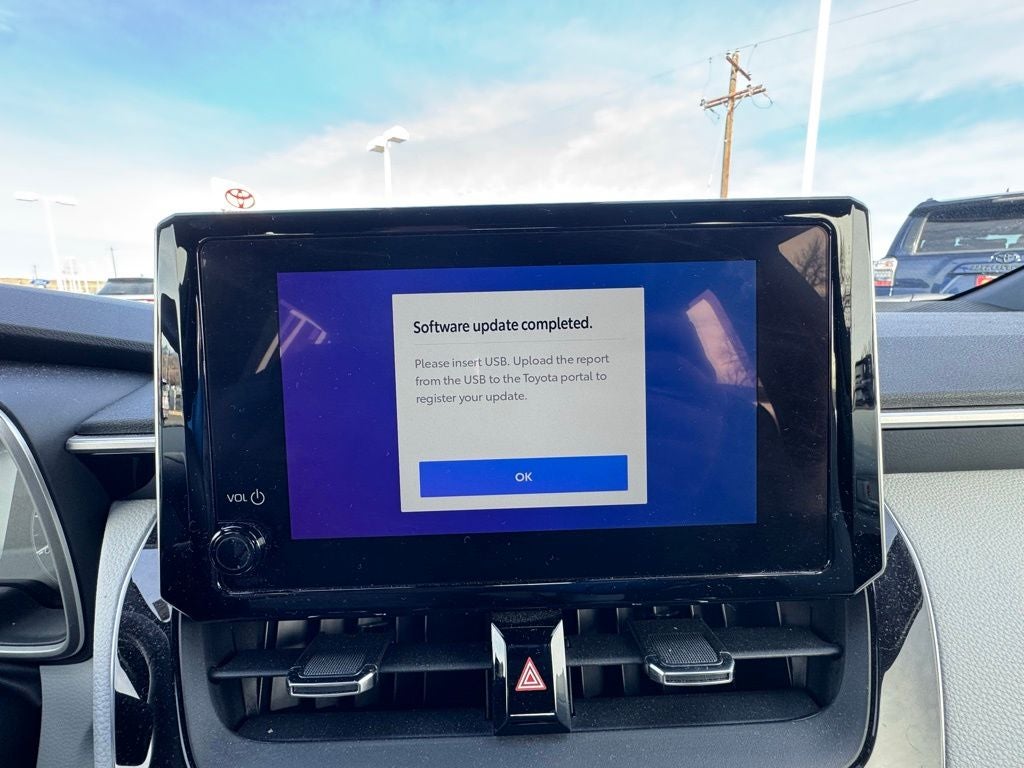 2023 Toyota Corolla Hatchback SE