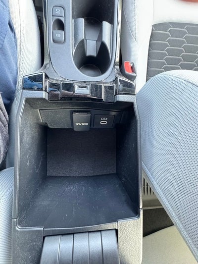 2023 Toyota Corolla Hatchback SE