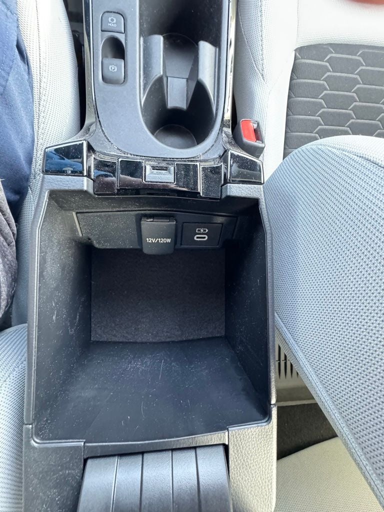 2023 Toyota Corolla Hatchback SE