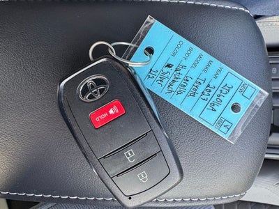 2023 Toyota Corolla Hatchback SE