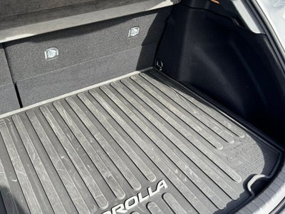 2023 Toyota Corolla Hatchback SE