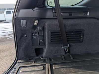 2023 Land Rover Discovery S R-Dynamic