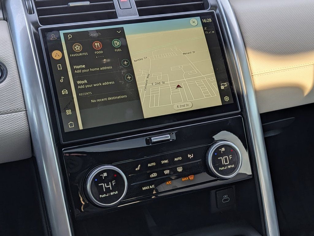 2023 Land Rover Discovery S R-Dynamic