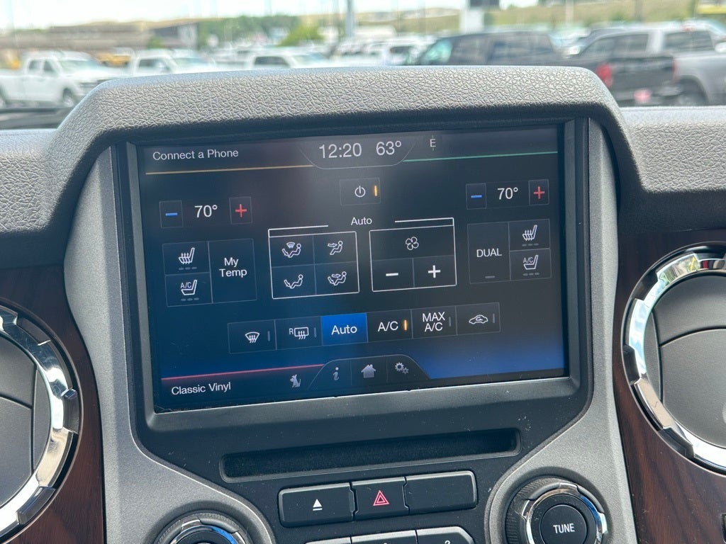 2013 Ford F-350SD Lariat