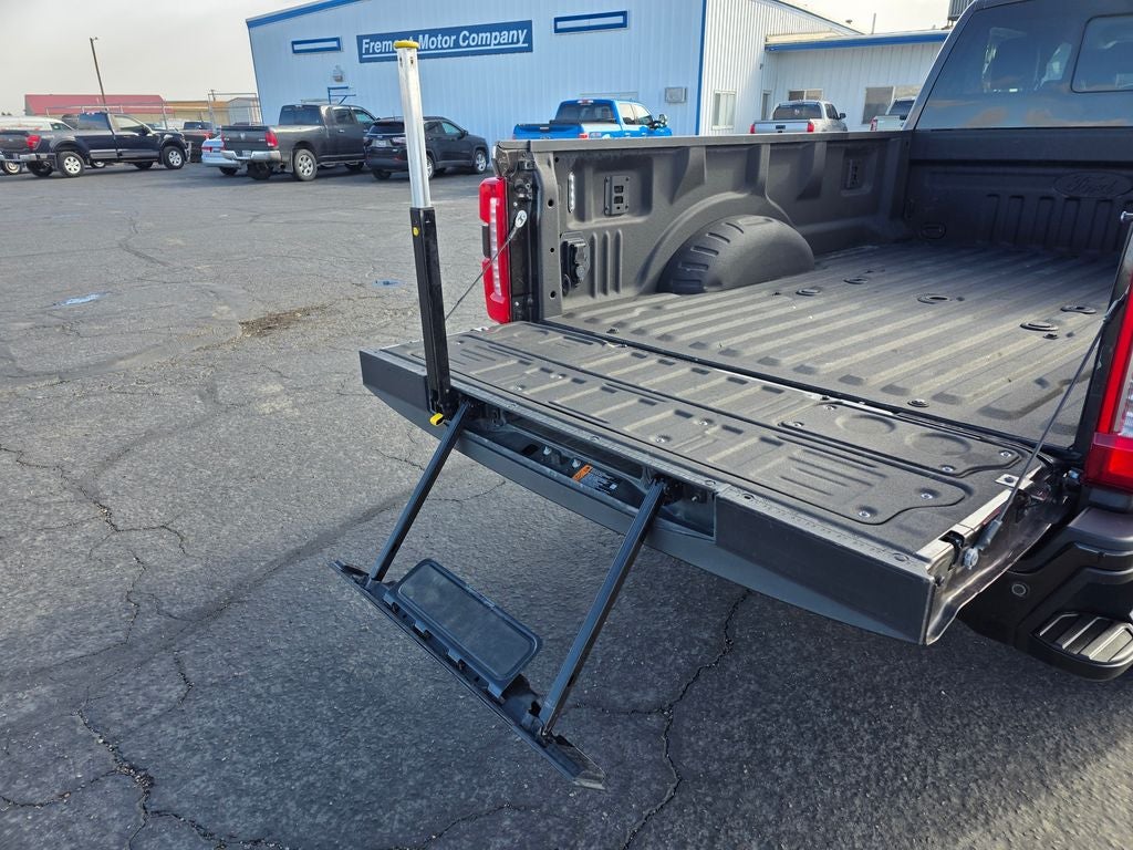 2024 Ford F-350SD Lariat