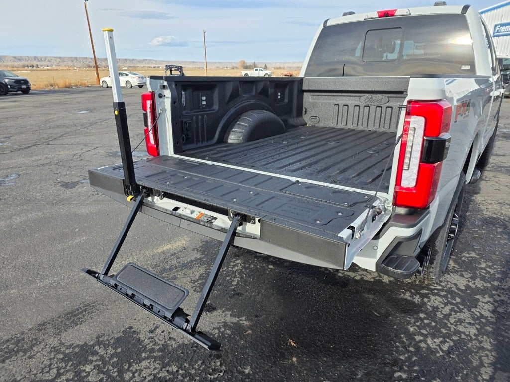 2026 Ford F-350SD Platinum