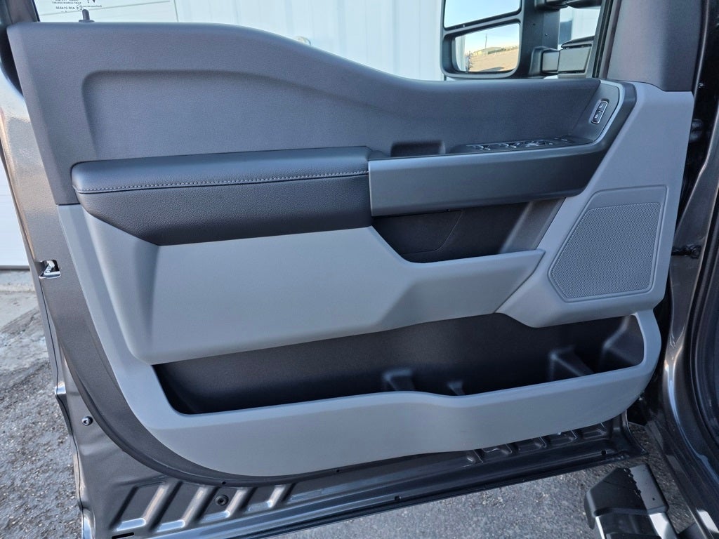 2026 Ford F-350SD XLT DRW