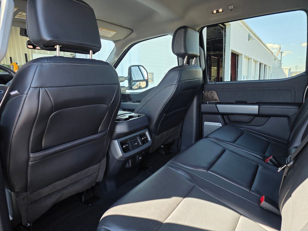 2023 Ford F-450SD Lariat DRW