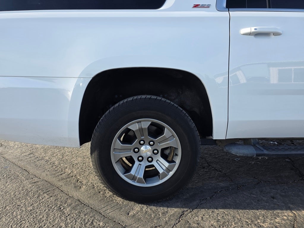 2017 Chevrolet Suburban LT