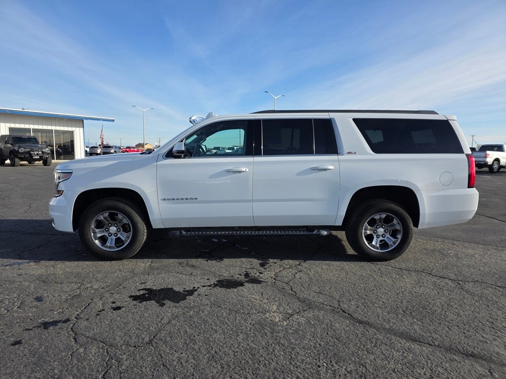2017 Chevrolet Suburban LT