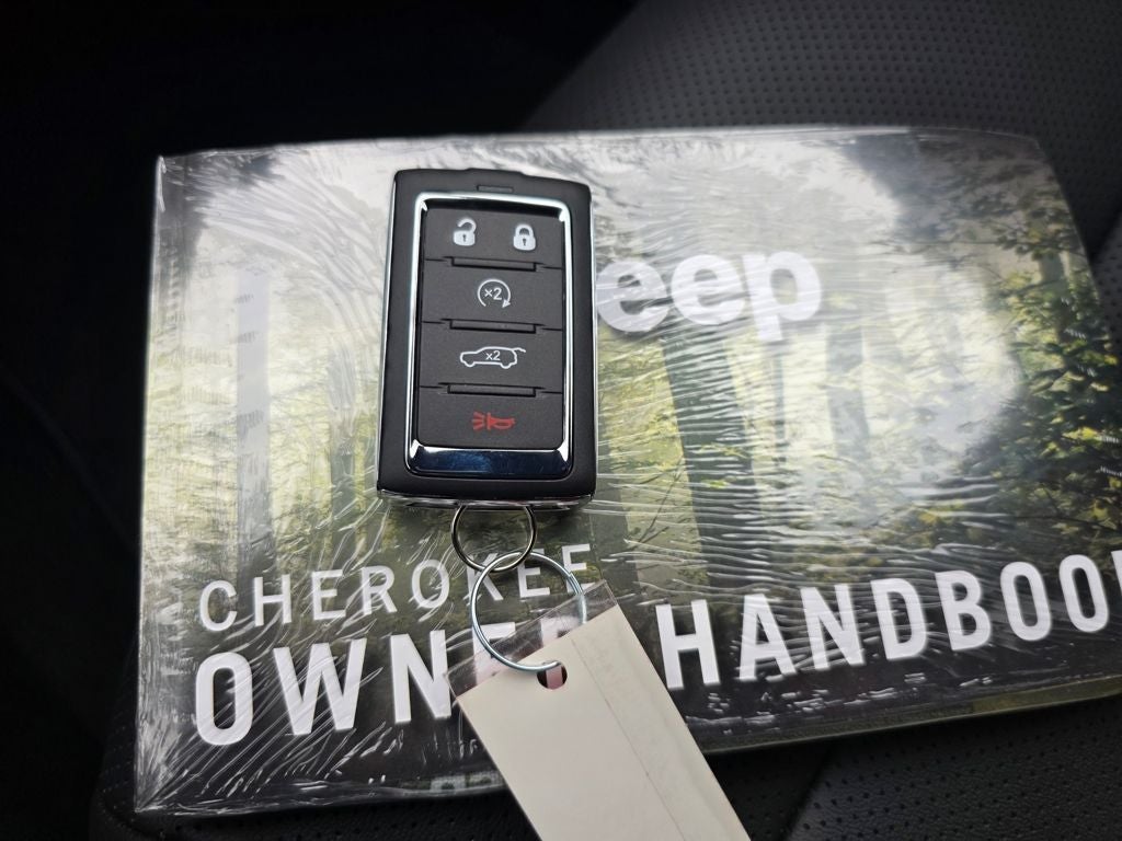 2026 Jeep Cherokee Laredo Limited