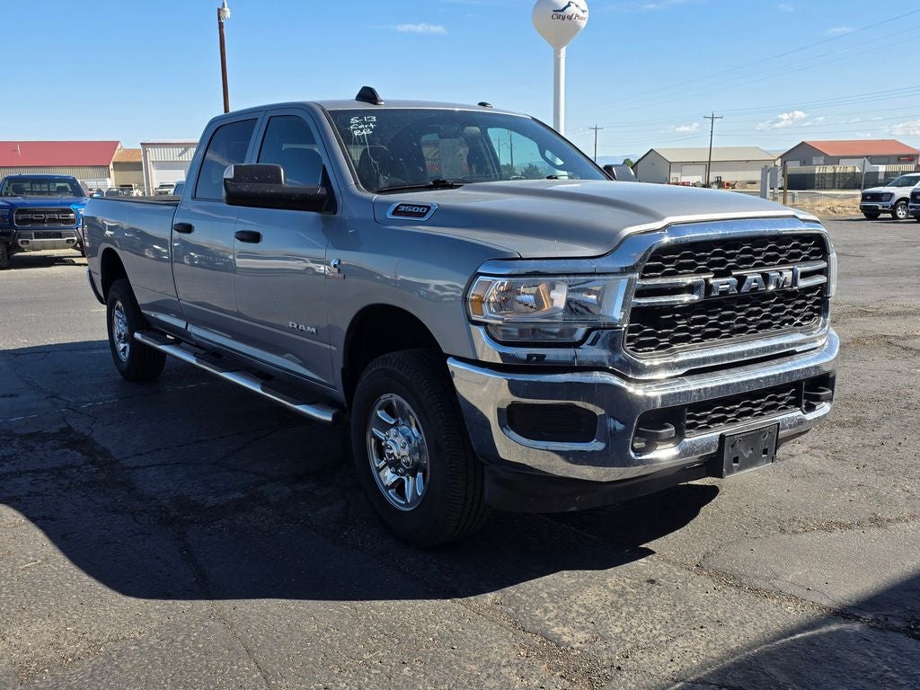 2022 RAM 3500 Tradesman 4X4 Crew Cab LWB's photo