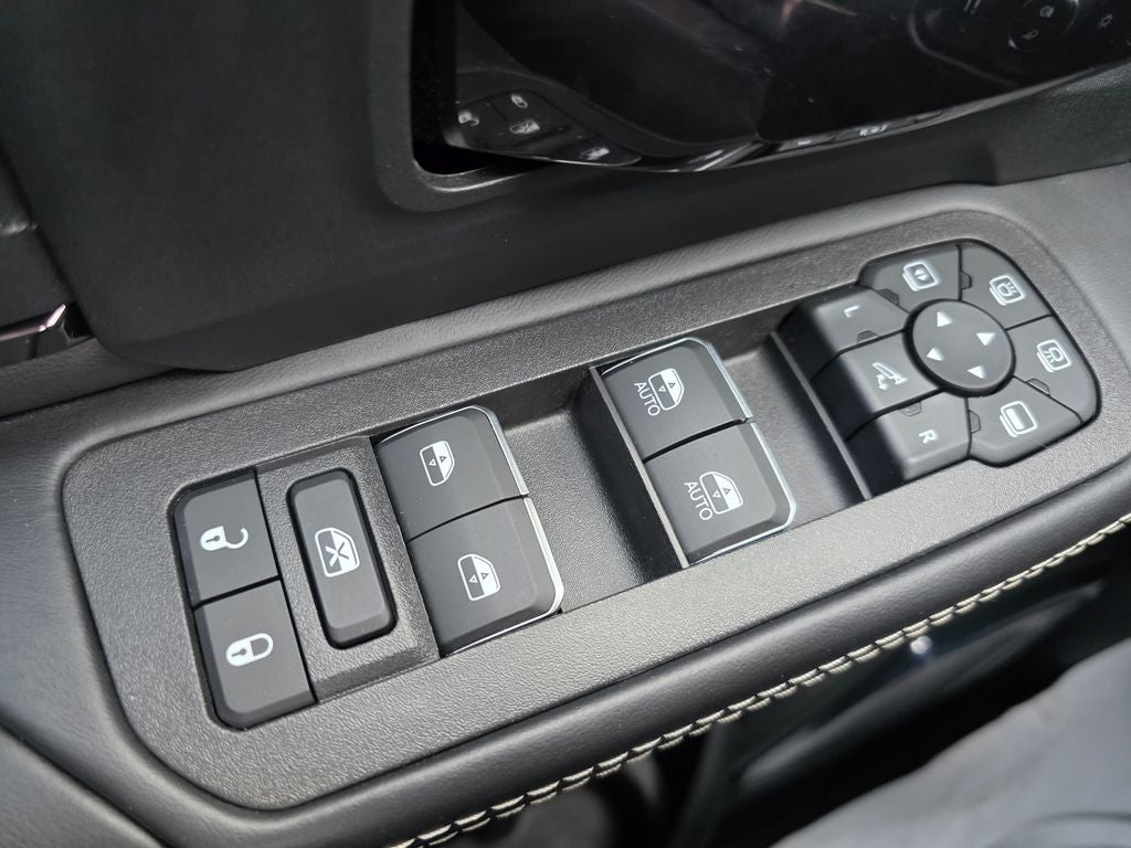 2025 RAM 3500 Limited