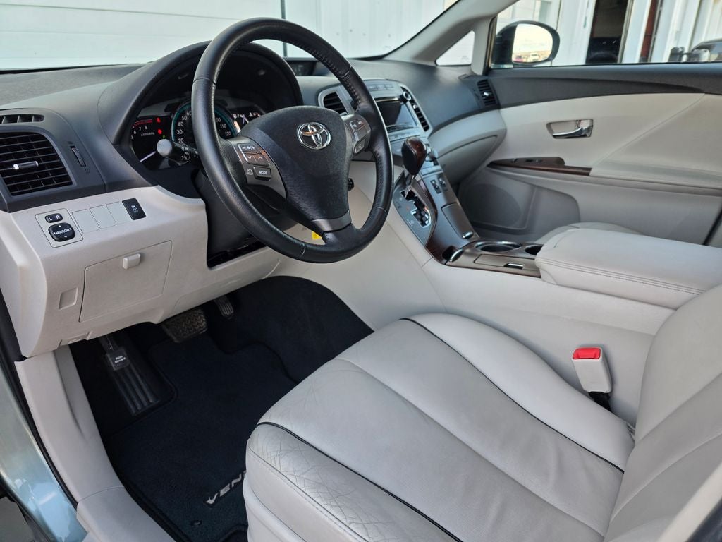 2011 Toyota Venza Base
