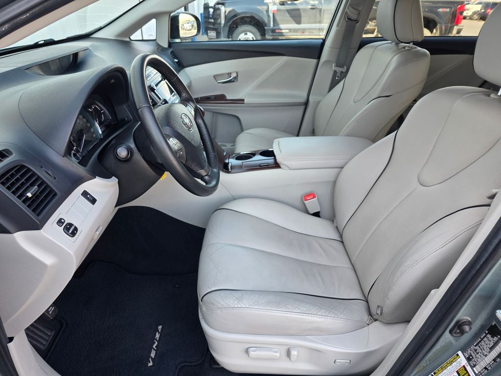 2011 Toyota Venza Base