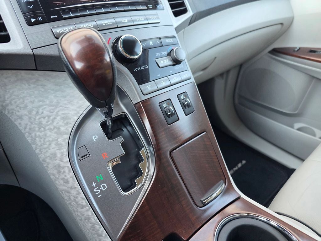 2011 Toyota Venza Base