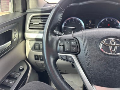 2015 Toyota Highlander Base