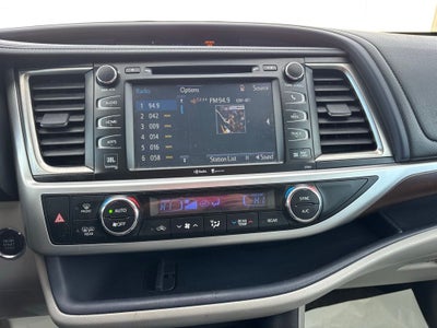 2015 Toyota Highlander Base