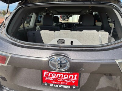 2015 Toyota Highlander Base