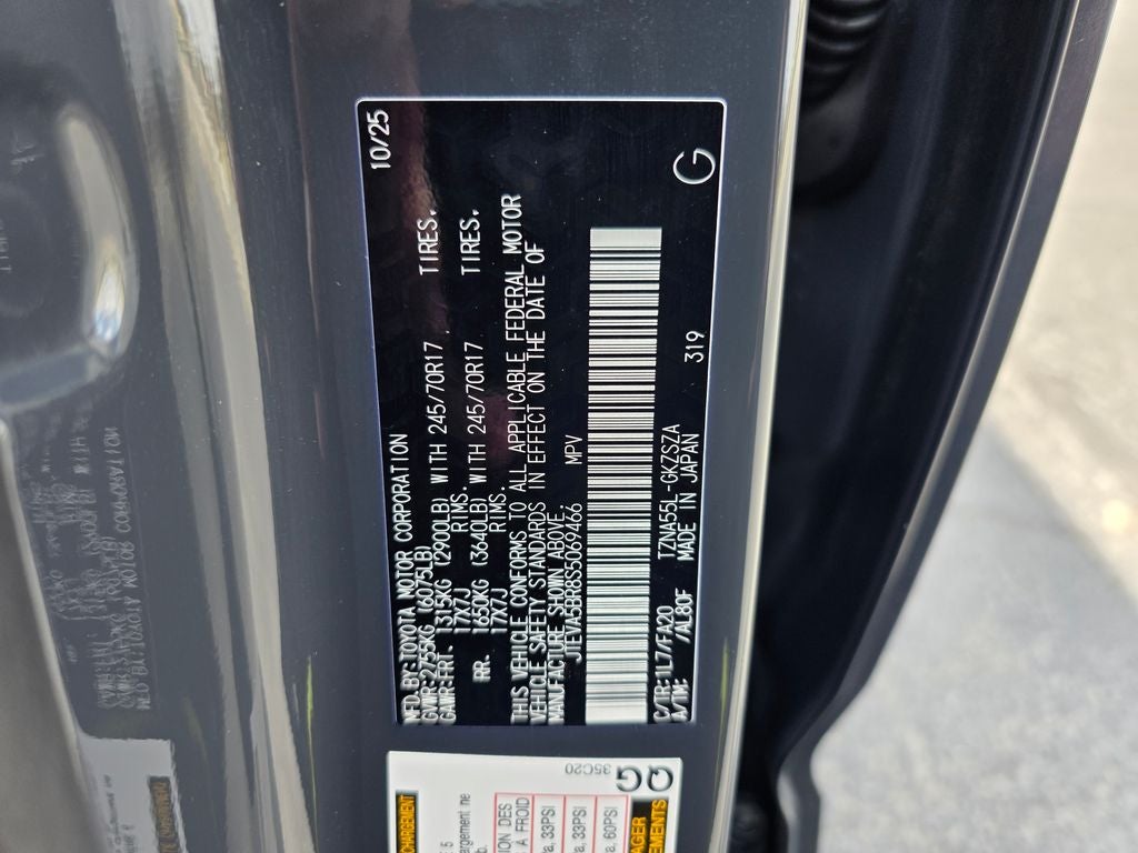 2025 Toyota 4Runner SR5