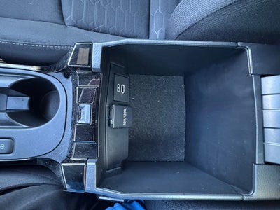 2024 Toyota Corolla Hatchback SE